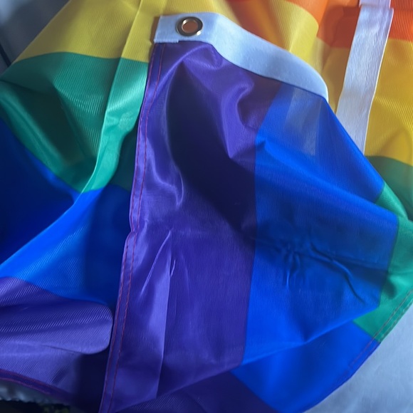 Rainbow flag - Picture 2 of 3